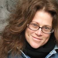 Melissa Weil's Instagram, Twitter & Facebook