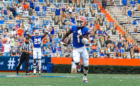 You can see not only the results of the matches, but also the information about how they affect the position of a particular club in the league. Florida Football Score Takeaways Special Teams Kick No 6 Gators Into Gear Fuel Win Over Kentucky Onlygators Com Florida Gators News Analysis Schedules And Scores