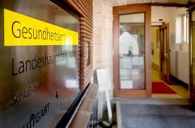 Wann das der fall sein wird, ist zum jetzigen zeitpunkt unklar. Gesundheitsamt In Stuttgart Corona Befunde Gehen Noch Per Fax Ein Stuttgart Stuttgarter Zeitung