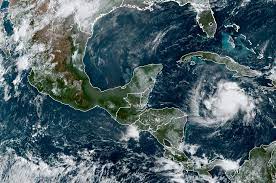 Tutte le informazioni sul clima, periodo di uragani, fuso orario, quando andare, come arrivare, cosa mettere in valigia. Se Formo La Tormenta Tropical Nana Al Sureste De Cancun Este Es El Pronostico De Trayectoria Infobae