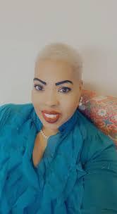 Dexter Shelton's Instagram, Twitter & Facebook