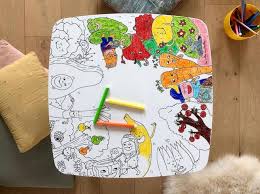Découvrez au travers de 100 questions/réponses des astuces pratiques pour équilibrer l'alimentation de votre enfant. Coloritable Une Table A Colorier Eco Responsable Parce Que Dessiner Sur Du Papier C Est Demode Neozone
