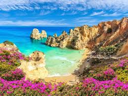 The algarve is the most southerly end of portugal and has more days of sunshine than california! Best Algarve Beaches 10 Stunning Beaches Of Portugal S Algarve