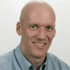 Canadiens head coach Martin St. Louis has shaved off his beard. #Habs