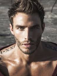 Ragazzi tatuati: i più affascinanti della rete