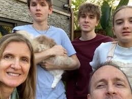 Andrew Rumberger's Instagram, Twitter & Facebook