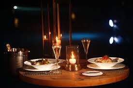 A Romantic Candlelight Dinner With Your Partner On Valentines Day Aliladiwa Goa Candle Light Dinner Romantic Candle Light Dinner The Bistro