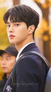 Love Alarm Wallpaper 2 In 2020 Drama News Korean Drama 2017 Drama Tv Series