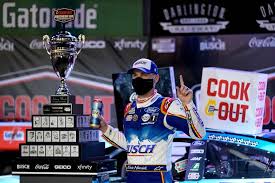Kevin harvick won the last race of the nascar sprint cup season and the series championship in thrilling finale at homestead, florida on sunday. Nascar Darlington Results Kevin Harvick Wins Playoff Race Charlotte Observer