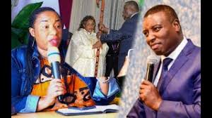 Ntabwo nafashe umwanya wo gusobanura byinshi. Umwana Wanjye Amaranye Uburwayi Imyaka 16 Abantu Bamwita Umuzimu Twagurishije Inzu N Amasambu Birang