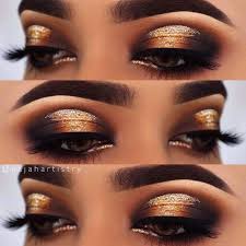 Black And Gold Halo Eye Makeup Pin By Jamaira Alegre On Makeup Looks Halo Eyeshadow Gold Eyeshadow Looks Cheer Makeup