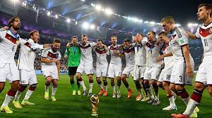 2014 Fifa World Cup Photos Fifa Com World Cup Trophy Fifa World Cup
