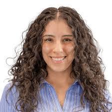 Ashley Langer's Instagram, Twitter & Facebook