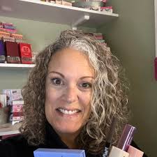 Hiring someone to clear my driveway of snow