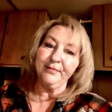 Roxanne Brewer updated her profile picture.