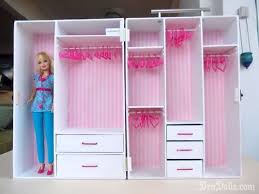 Heute geht es weiter mit barbies begehbaren kleiderschrank! Bildergebnis Fur Barbie Wardrobe Mdf Diy Barbie Furniture Barbie Furniture Barbie Dolls Diy