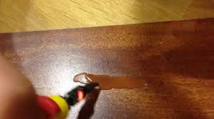 Yağlı boya lekesi nasıl çıkar. Parke Rotus Mum Macun Lamine Parke Tamir Uv Cila Lokal Tamir Cokmeyen Macun Youtube