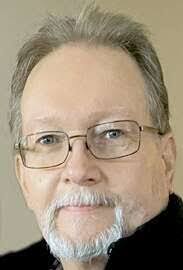 Arden Davis's Instagram, Twitter & Facebook