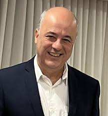 Has anyone arrived at AMS Schiphol airport lately with a bike? How was the  experience of re-assembling the bike after the flight arrival? I Will have  to do that sometime next year...