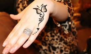 10 rekomendasi merk henna yang bagus dan berkualitas 2019 01 06 2019 okay nggak usah bertele tele kali ini kita akan simak bersama sama tentang cara membuat henna di tangan dan beberapa. 100 Motif Gambar Henna Simple Unik Dan Paling Cantik Buat Pengantin Balubu