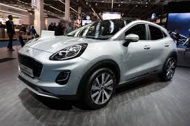 Sitede yer alan görseller ile pazara sunulan araçlar arasında donanımsal ve görsel açıdan farklılıklar olabilir. Prix Ford Puma 2020 Tarifs Moteurs Equipements Du Suv Urbain