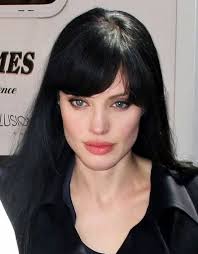Pin By Samantha Hartney On Beaute Angelina Jolie Hair Hairstyle Angelina Jolie