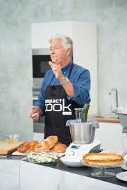 Brioche Tressee Avec Le Compact Cook Elite M6 Boutique Recettes De Cuisine Recette Brioche Tressee Recette Dinde