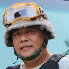 NEW LTO OFFICIALS SWORN IN LOOK: President Ferdinand Marcos Jr. has  appointed two new officials to the Land Transportation Office (LTO) under  the Department of Transportation. Transportation Secretary Vince Dizon  administered the