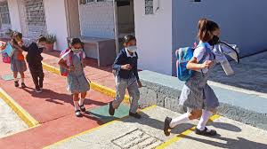 Con gran alegría les contamos a partir del martes 6 de octubre retomamos las clases presenciales, poco a poco iremos recuperando todos los horarios y en la medida que todos los alumnos se vayan reincorporando. Regreso A Clases 2021 Estados Que Si Regresan El Lunes Y Los Que No Uno Tv
