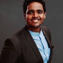 How Risk Management Fuels This Grad Student's Entrepreneurial Success