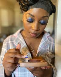 𝓔𝓭𝔀𝓲𝓷𝓪𝓽𝓱𝓮 𝓰𝓻𝓮𝓪𝓽 (Raleigh NC)