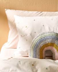 Kelebek Islemeli Yastik Kilifi In 2020 Bed Pillows Throw Pillows Pillows