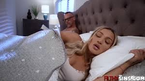 MORE FILTHY RICH PLEASE!!! Me and my girlfriend fucking love watching him  fucking beautiful women such as Mila Monet before we have sex! - XNXX.COM