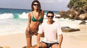 Check spelling or type a new query. Fvc199fg8hm