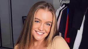 Charlotte Millette's Instagram, Twitter & Facebook