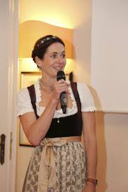 Although donner & reuschel didn't provide an exact date of. Sommernacht Der Frauen Im Talk Samtherz
