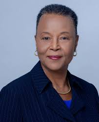 BTVI PRESIDENT LINDA DAVIS TO STEP DOWN Bahamas Technical and Vocational  Institute President Dr. Linda A. Davis will be leaving office as President 