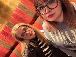 Left Norwich at 8am.. train cancelled.. 4 stations 3 trains the underground  and a taxi later we MADE IT... 2.5 hours later than planned.. and ALL....  to see Rick Astley tomorrow!! We