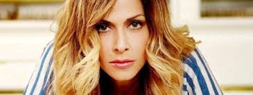12 o clock, not even one phone call in the unbearable space of my mind you seem like a distant dream that. Anna Vissi Everything Lyrics