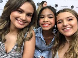 Miss Lela Brown and Sammy Jaye found Raven's Home stars Navia Robinson and  Sky Katz at Beautycon LA!