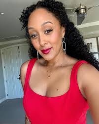 Jacquelyn Shepherd's Instagram, Twitter & Facebook