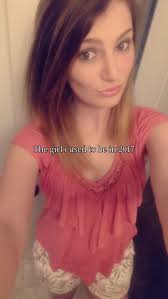 Ashley Woolwine (@ashbo86)