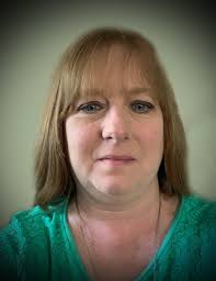 Teresa Stapleton's Instagram, Twitter & Facebook