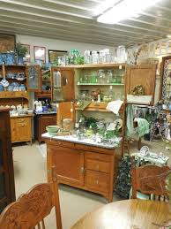17 Best Images About Hoosier And Napanee Dutch Kitchenet From Sellers Kitchen Cabinet Vintage Kitchen Cabinets Kitchen Cabinets Hoosier Cabinet