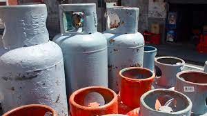 Jun 08, 2021 · es una fuga de gas de nuestros vecinos son un local de alimentos entonces vinieron hacer una carga de tanque de gas, pero para hacer está labor tienen que hacer un desfogues, por las corrientes de aire los olores se vinieron a las oficinas, indicó. Amlo Anuncia Creacion De Gas Bienestar Para Garantizar Precios Bajos