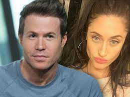 Ashley Parker Angel Asks for Child Support Decrease Due to Back Injury