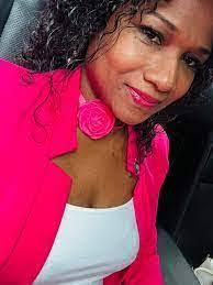 Candice Sheffield's Instagram, Twitter & Facebook