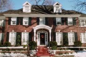 Tour the house in the movie, home alone and other famous movie houses at my blog, between naps on the porch. Where Home Alone Was Filmed Including The Mccallister Family S House Mirror Online