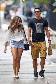 Adının amine gülşe ile anılması sonrası mandy grace capristo, mesut özil'i yakın markajına almıştı. Mesut Ozil Mandy Grace Capristo Ile Baristi Magazin Haberleri Ntv