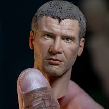 A quick test paint #deckard #bladerunner #harrisonford #onesixthscale  #portraitphotography #sculpture
